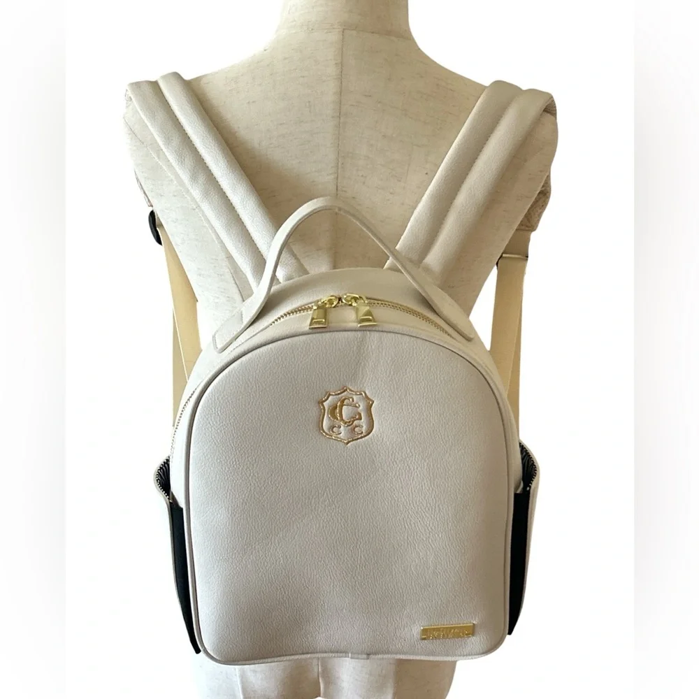 HATHWAY STEWART Elegant Golf & Leisure Backpack Neutral Cream Gold Hardware NWOT